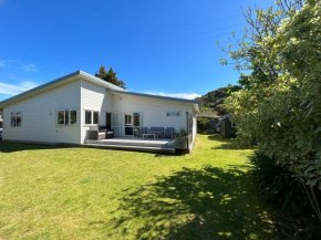 Graydon Grove, Kaiteriteri